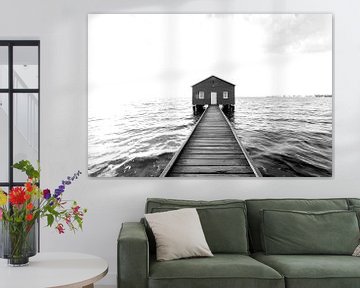 Zwart wit foto van het iconische boot huis in Perth, Australie van Guido Boogert