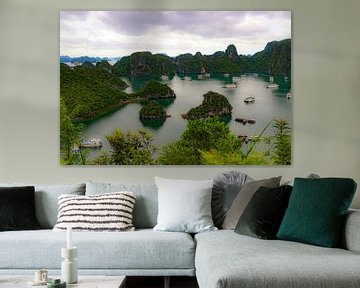 Ha Long Bay von Cristina Vergara