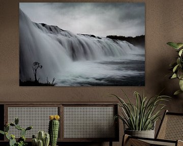 Waterfall in Iceland by Mylène Amoureus