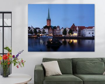 Petrikirche, Obertrave, Dusk, Old Town, Lübeck, Duitsland van Torsten Krüger