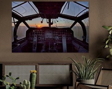 coucher de soleil depuis un cockpit abandonné sur urbex lady