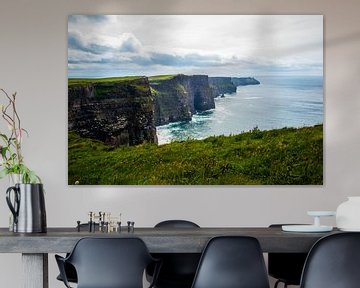 Cliffs of moher Ierland van Eric van Nieuwland