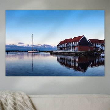 Blick auf den Hafen von Klintholm Havn in Dänemark von Rico Ködder