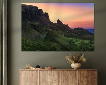 Isle of Skye De Quiraing bij zonsopgang van Jean Claude Castor