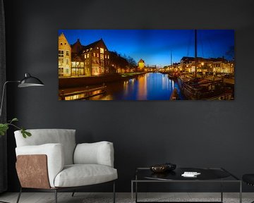 Abendlicher Blick über die Thorbeckegracht in der Stadt Zwolle von Sjoerd van der Wal Fotografie