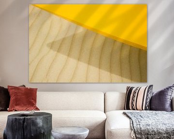 Geometrisch geel, abstract. Zeilclub Noordwijk van Yanuschka | Noordwijk Fine Art Fotografie