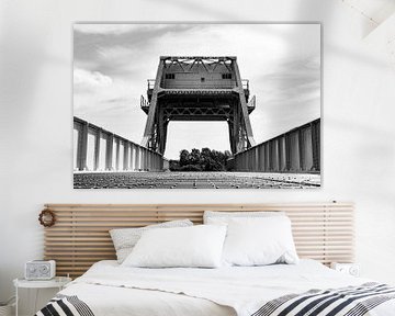 Pegasus-Brücke, Benouville, Calvados, Frankreich von Robbert De Reus