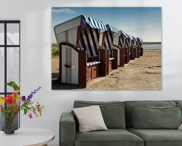 Norderney in een rieten strandstoel van Karin Luttmer