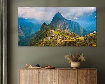 Uitzicht over Machu Picchu, Peru van Henk Meijer Photography