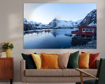 Rote Kabine in Norwegen von Samantha van Leeuwen