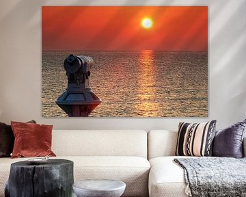 Fernrohr am Meer im Sonnenuntergang von Frank Herrmann