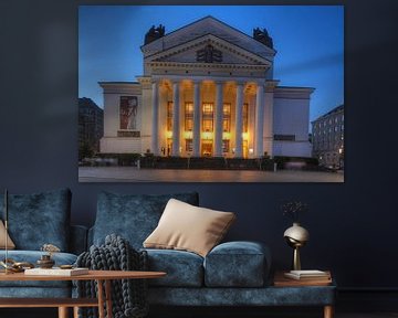 Deutsche Oper am Rhein/Theater van de stad Duisburg aan de K�nig-Heinrich-Platz in Abendd�mmerung, D van Torsten Krüger