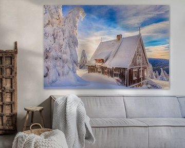 Hütte im Winterland von Daniela Beyer