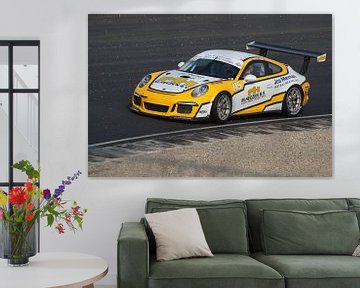 Gele Porsche 911 GT3 van Maurice de vries