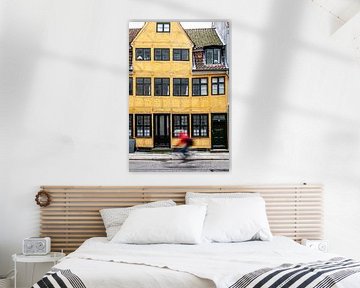 geel oud huis in Kopenhagen
