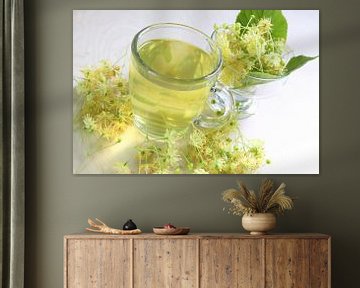 Linden blossom tea by Karina Baumgart