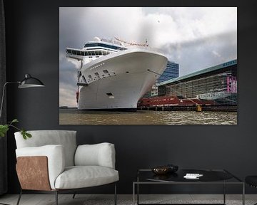 Cruise ship in Amsterdam by Anouschka Hendriks