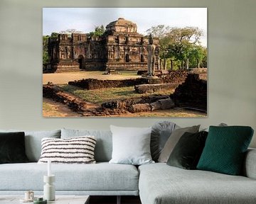 Temple in Polonnaruwa by Gert-Jan Siesling