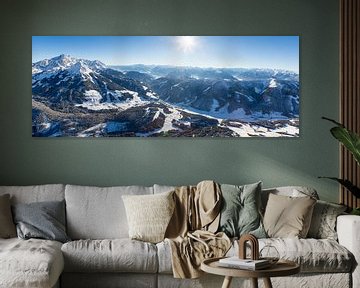 Bergpanorama "Winters Berglandschap vanuit de Lucht" van Coen Weesjes