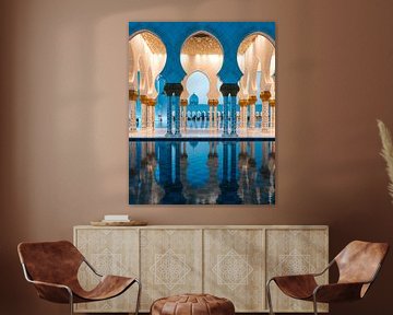 Sheikh Zayed Mosque (Abu Dhabi) in the evening