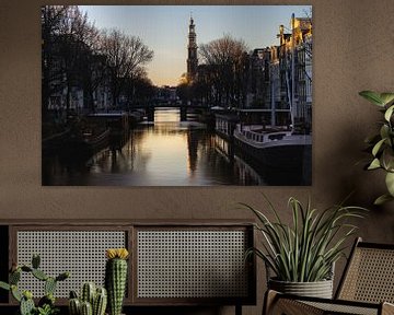 Westertoren over Prinsengracht tijdens zonsondergang van Floris Heuer