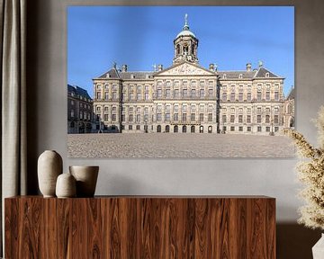 Place du barrage déserte avec le Palais royal d'Amsterdam à Amsterdam sur Sjoerd van der Wal Photographie