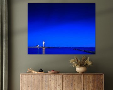The Blue Hour, Hellevoetsluis Light House the Netherlands. van Stefan Vis