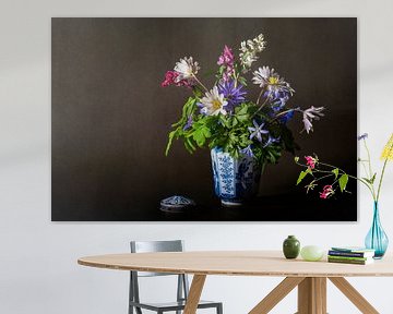 flower still life with spring flowers by Hanneke Luit