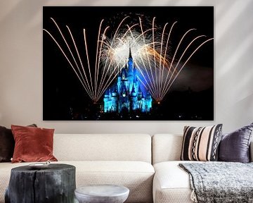 Disney-Schloss von Cinderella mit Feuerwerk von Atelier Liesjes