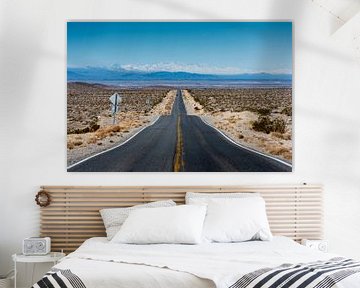 Death Valley - highway CA-190 by Keesnan Dogger Fotografie