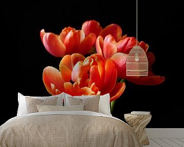 Bos tulpen tegen zwarte achtergrond