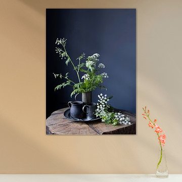 Still life with cow parsley