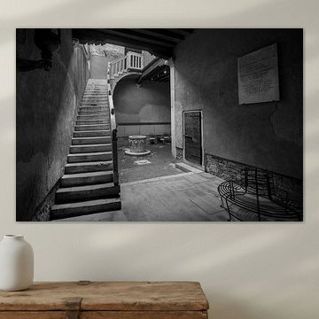 courtyard in venetia