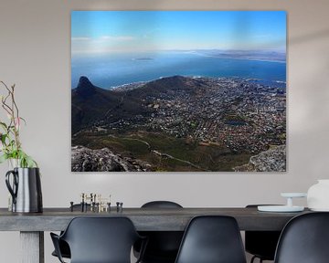 Uitzicht Tafelberg over Kaapstad van Sanne Bakker