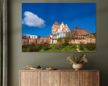 Vue de la Nikolaikirche dans la ville hanséatique de Rostock sur Rico Ködder