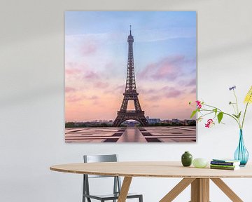 Eiffeltoren bij zonsopgang van Melanie Viola