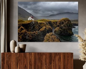 Cottage in Arnastapi (typical iceland) by Michael Bollen