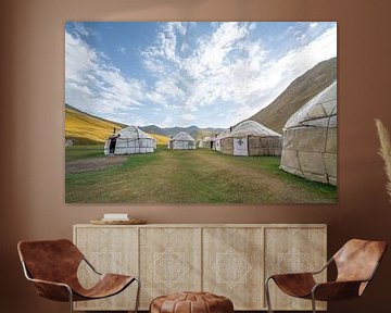 Yurts bij Tash Rabat van Mickéle Godderis