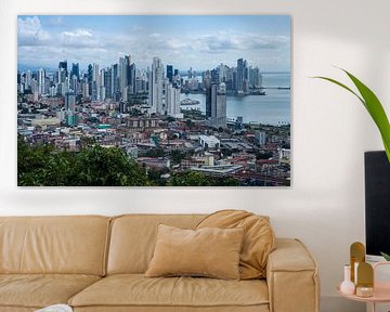Skyline van Panama Stad van Michiel Dros