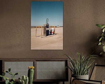 Retro petrol station along the road in Australia by Guido Boogert