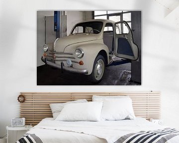 Renault 4CV crèmekoek in originele kleur van aRi F. Huber