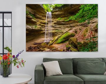 Chute d'eau dans les gorges de Pahler sur Denis Feiner