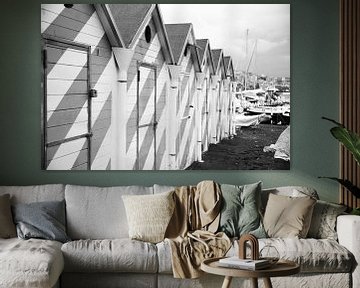 Strandhuisjes in de haven van Napels van Chantal Koster