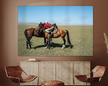 Lutte à cheval au Kirghizstan sur Mickéle Godderis