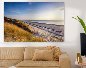 Verlaten strandhuisjes op het strand van Texel van Paul Weekers Fotografie