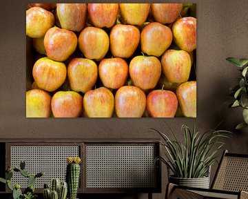 appel, fruit, oranje, rood, markt van Leo van Maanen