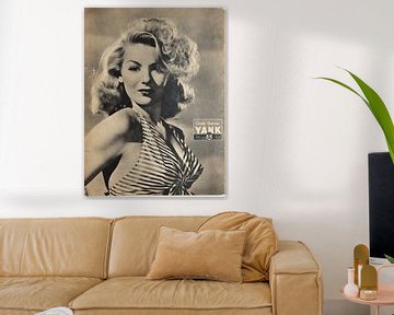YANK pinup: Blondine Cindy Garner in zomers topje met decolleté, april 1945 van Atelier Liesjes