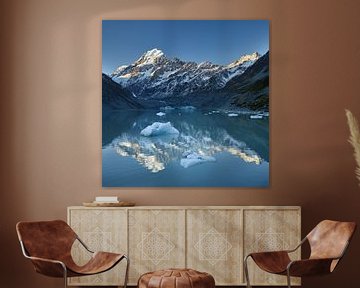 Hooker Lake Icebergs &amp; Mount Cook van Keith Wilson Photography