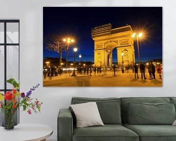 Arc de T in the evening with people by Dennis van de Water