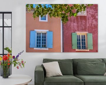 Des maisons colorées dans le Roussillon, en Provence sur Christian Müringer